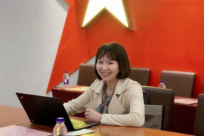 图片 在科研一线勇攀技术高峰