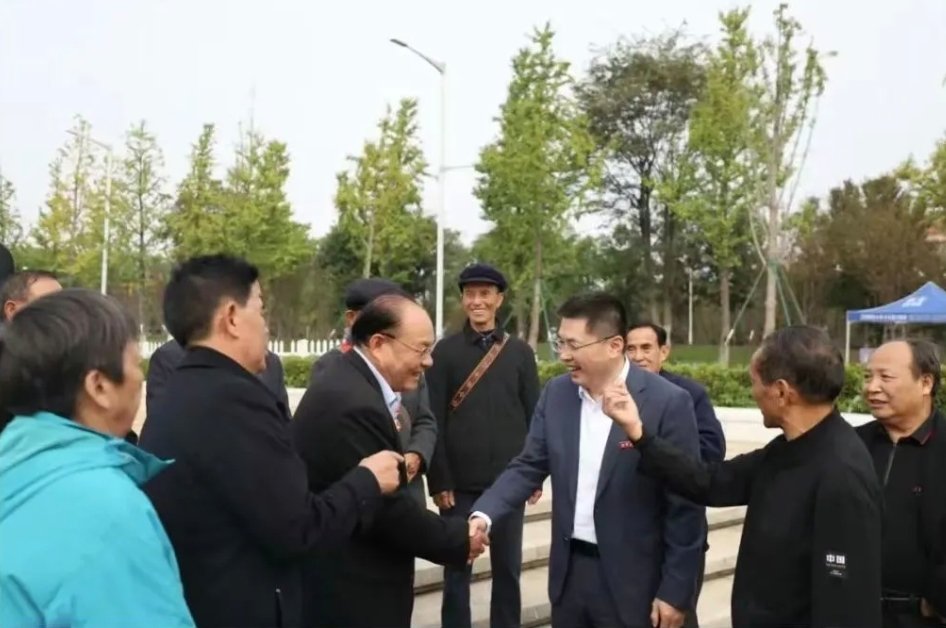 75级政治系金牛娱乐官网最新版下载从