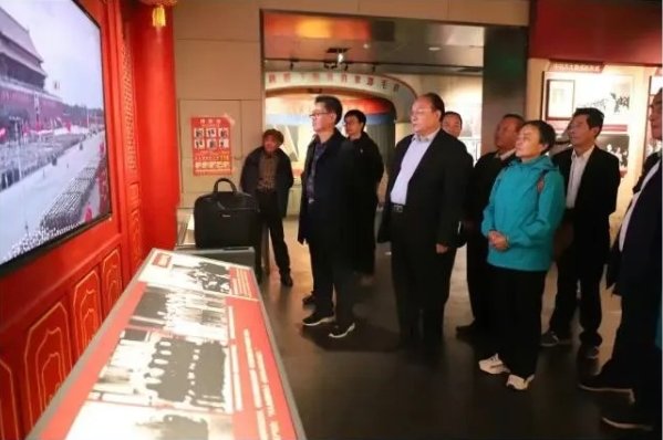 首次来到让他们魂牵梦萦的校本部