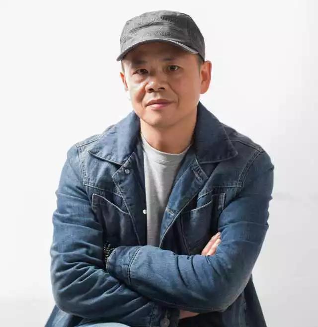 不拘一格